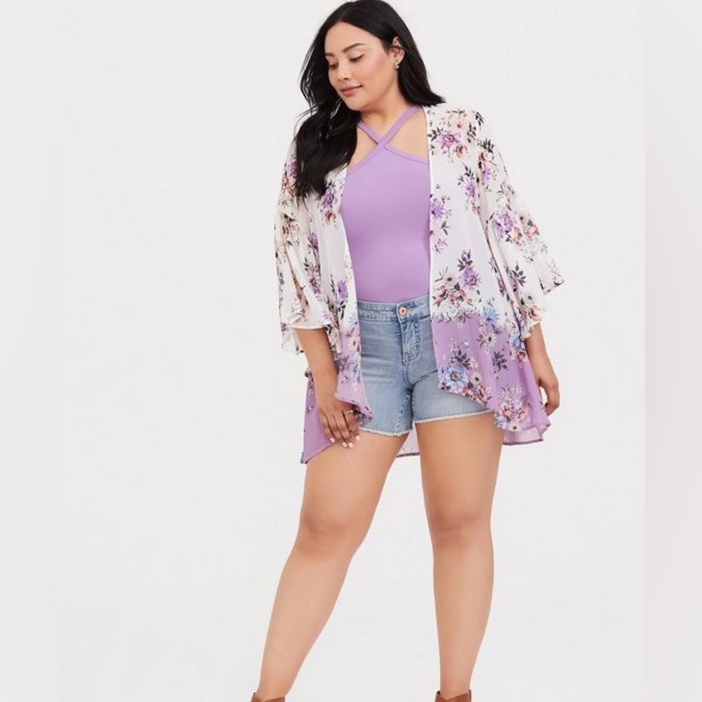 Torrid coffin circle sleeve kimono floral print white purple blue black pink - Picture 2 of 13